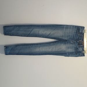 Size 26, Buckle Black, style 53 skinny jeans